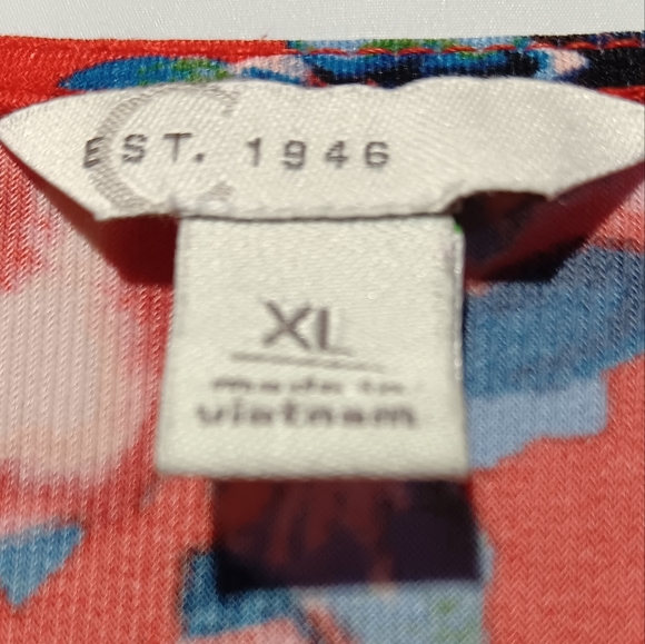 EST 1946 EUC Women's Cold Shoulder Tunic Top, Size XL,  Red Floral V-neck - Picture 2 of 9